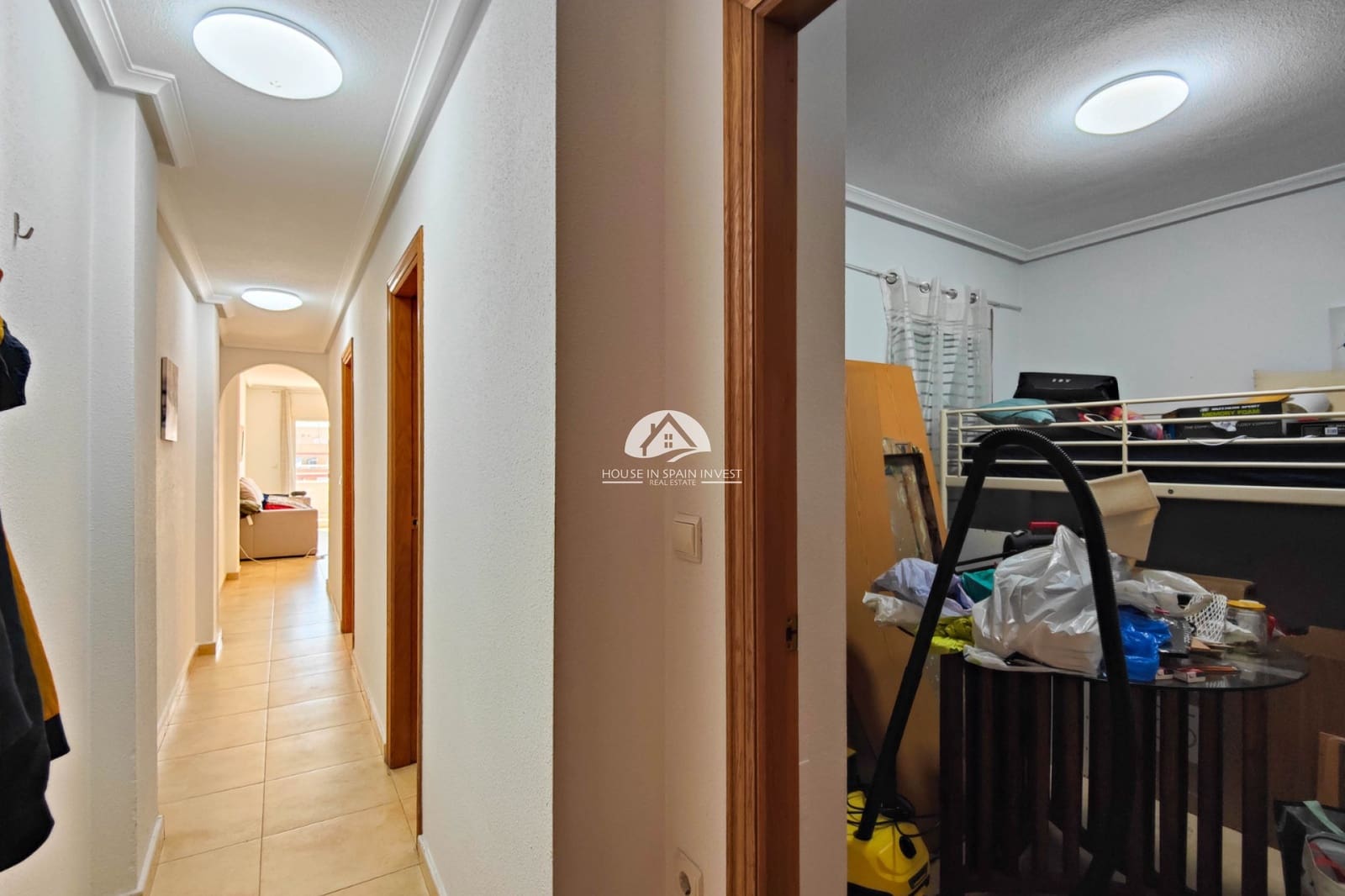 3 soverom Penthouse til leie i Torrevieja - € 1 050 (Ref: 9993578)