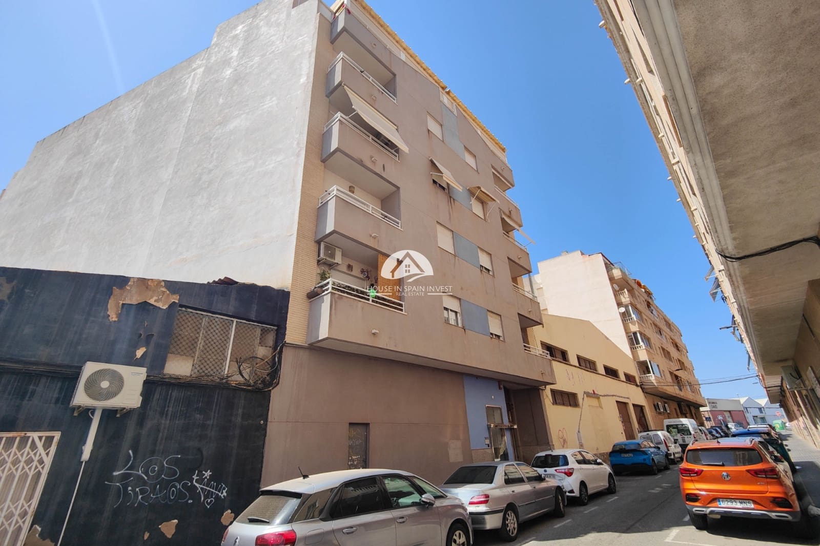 3 soverom Penthouse til leie i Torrevieja - € 1 050 (Ref: 9993578)