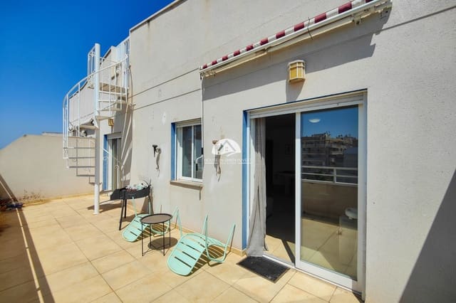 3 soverom Penthouse til leie i Antonio Machado, Torrevieja - € 1 050 (Ref: 9993578)
