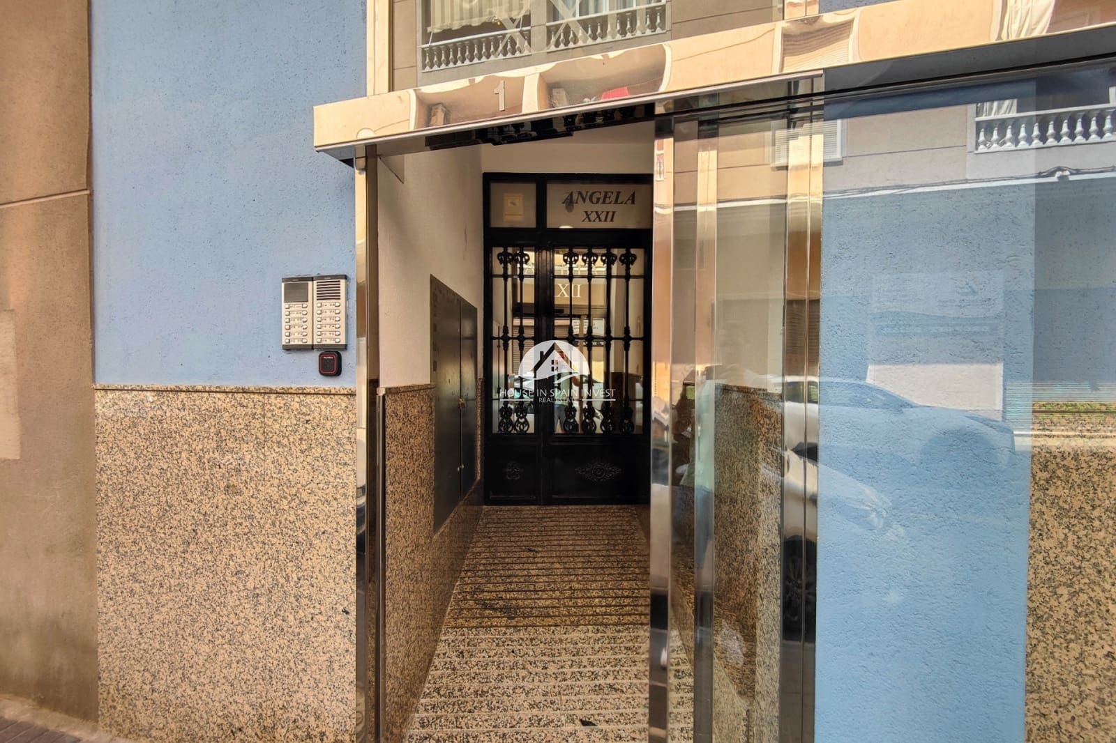 3 soverom Penthouse til leie i Torrevieja - € 1 050 (Ref: 9993578)