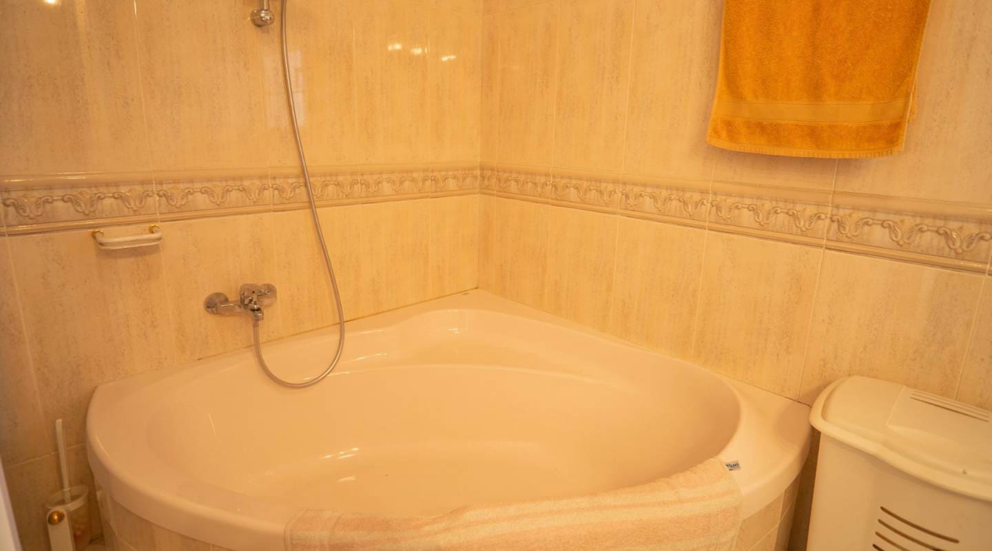 4 Zimmer Villa zu verkaufen in Ciudad Quesada mit Pool Garage - 445.000 € (Ref: 7388398)