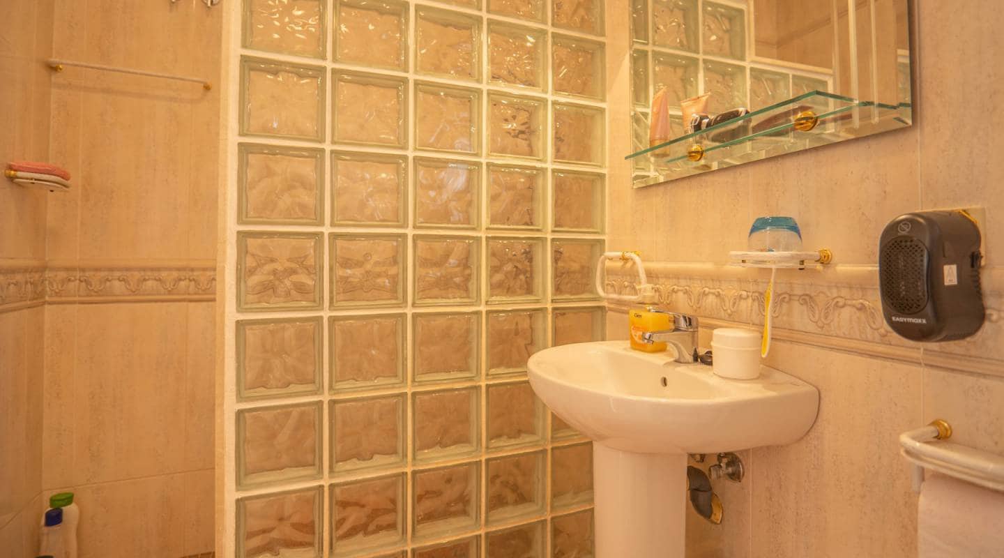 4 Zimmer Villa zu verkaufen in Ciudad Quesada mit Pool Garage - 445.000 € (Ref: 7388398)