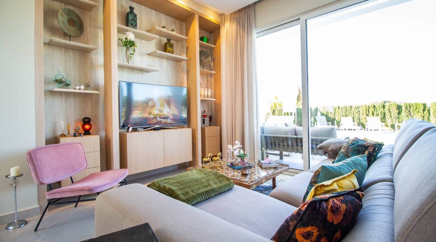 3 quarto Moradia para venda em Las Colinas Golf com piscina - 1 050 000 € (Ref: 7699197)