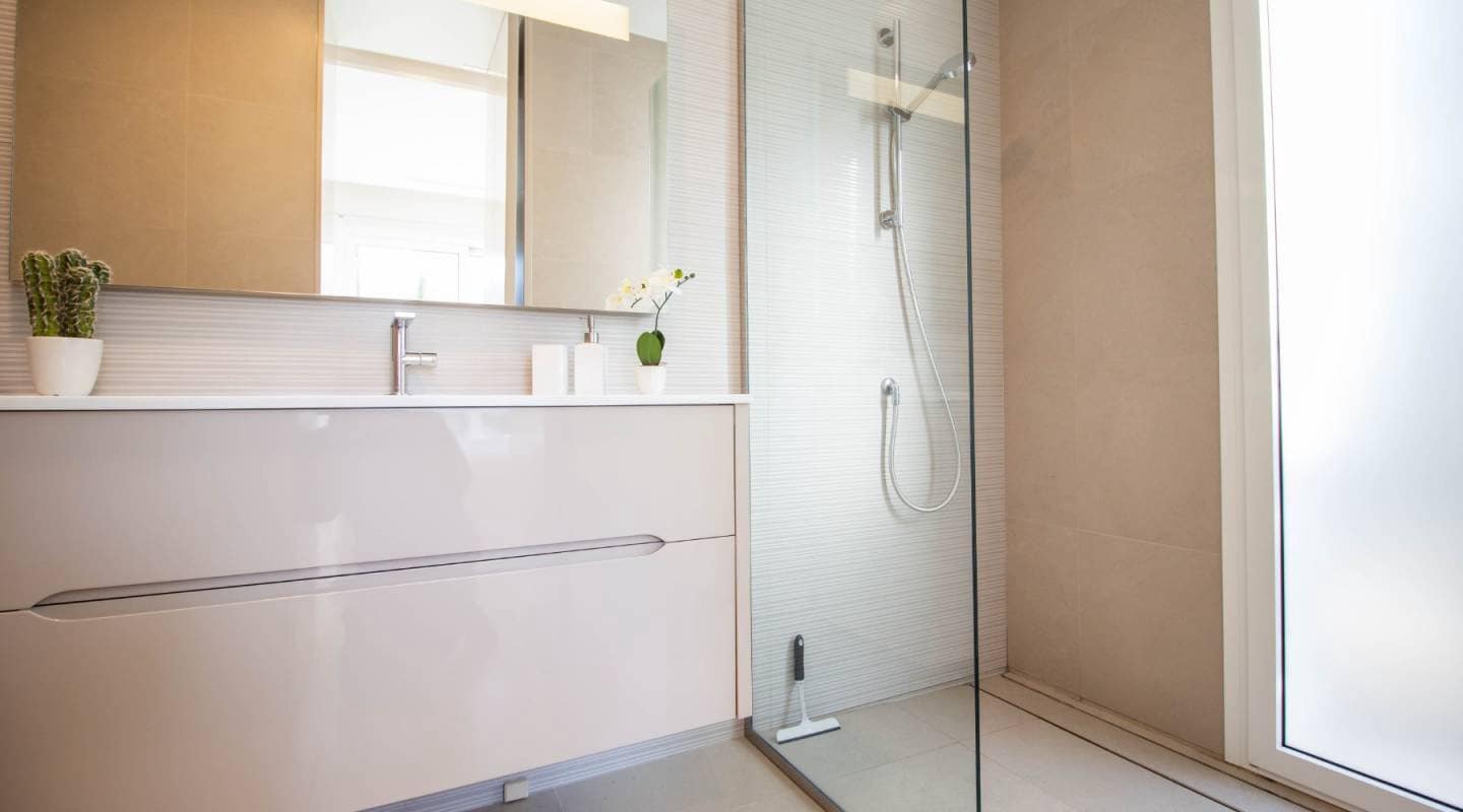 3 quarto Moradia para venda em Las Colinas Golf com piscina - 1 050 000 € (Ref: 7699197)