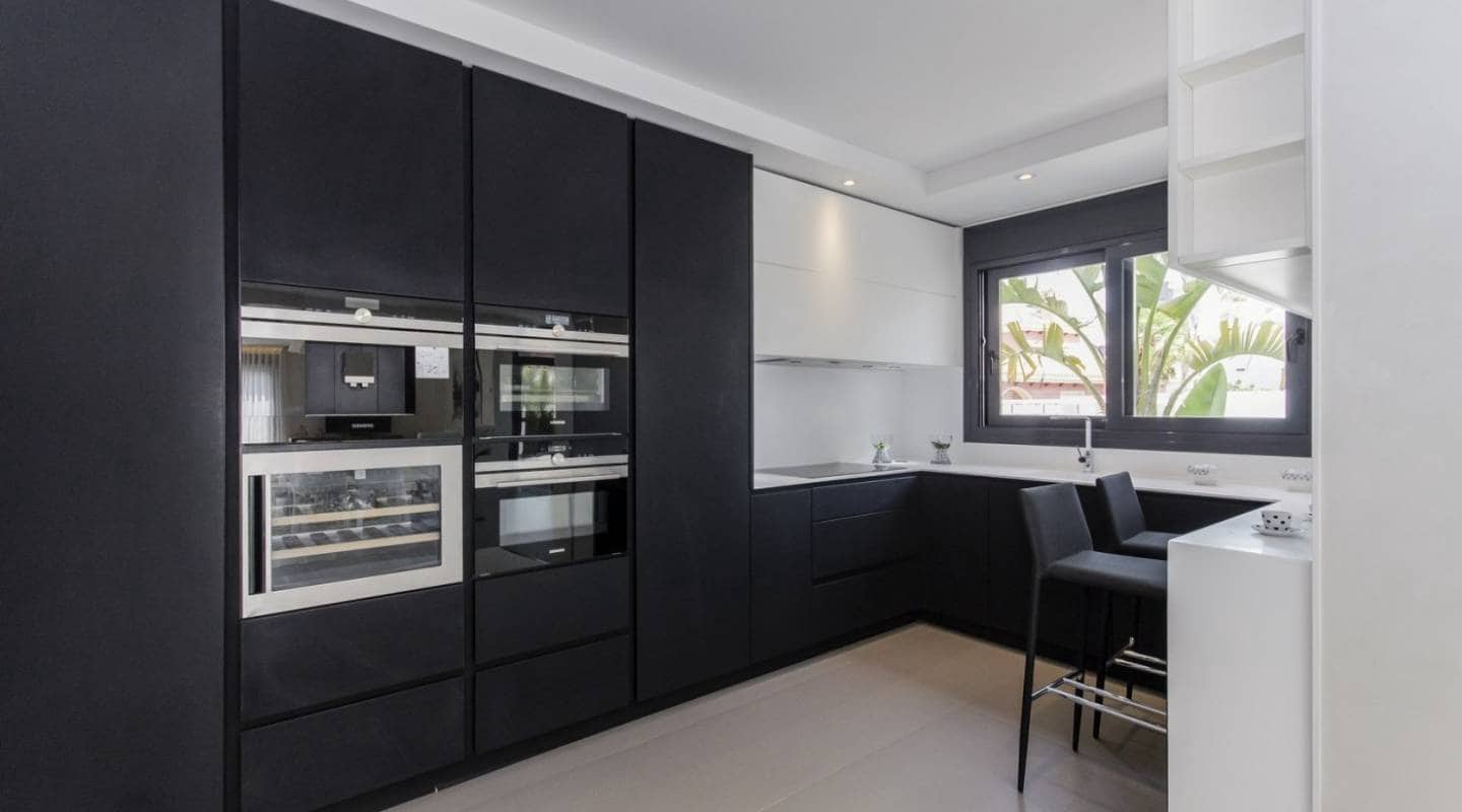 3 soveværelse Villa til salg i Orihuela Costa med swimmingpool - € 1.195.000 (Ref: 7699216)