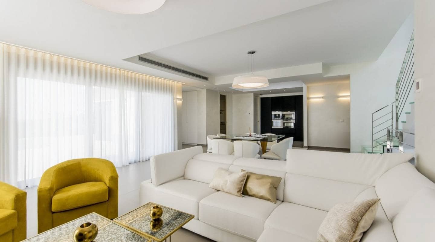 3 soveværelse Villa til salg i Orihuela Costa med swimmingpool - € 1.195.000 (Ref: 7699216)