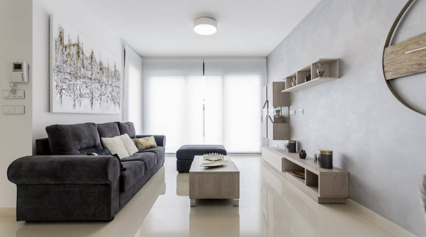 4 quarto Moradia para venda em San Miguel de Salinas com piscina - 630 000 € (Ref: 7699221)