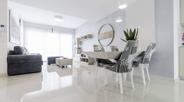 4 soveværelse Villa til salg i San Miguel de Salinas med swimmingpool - € 630.000 (Ref: 7699221)