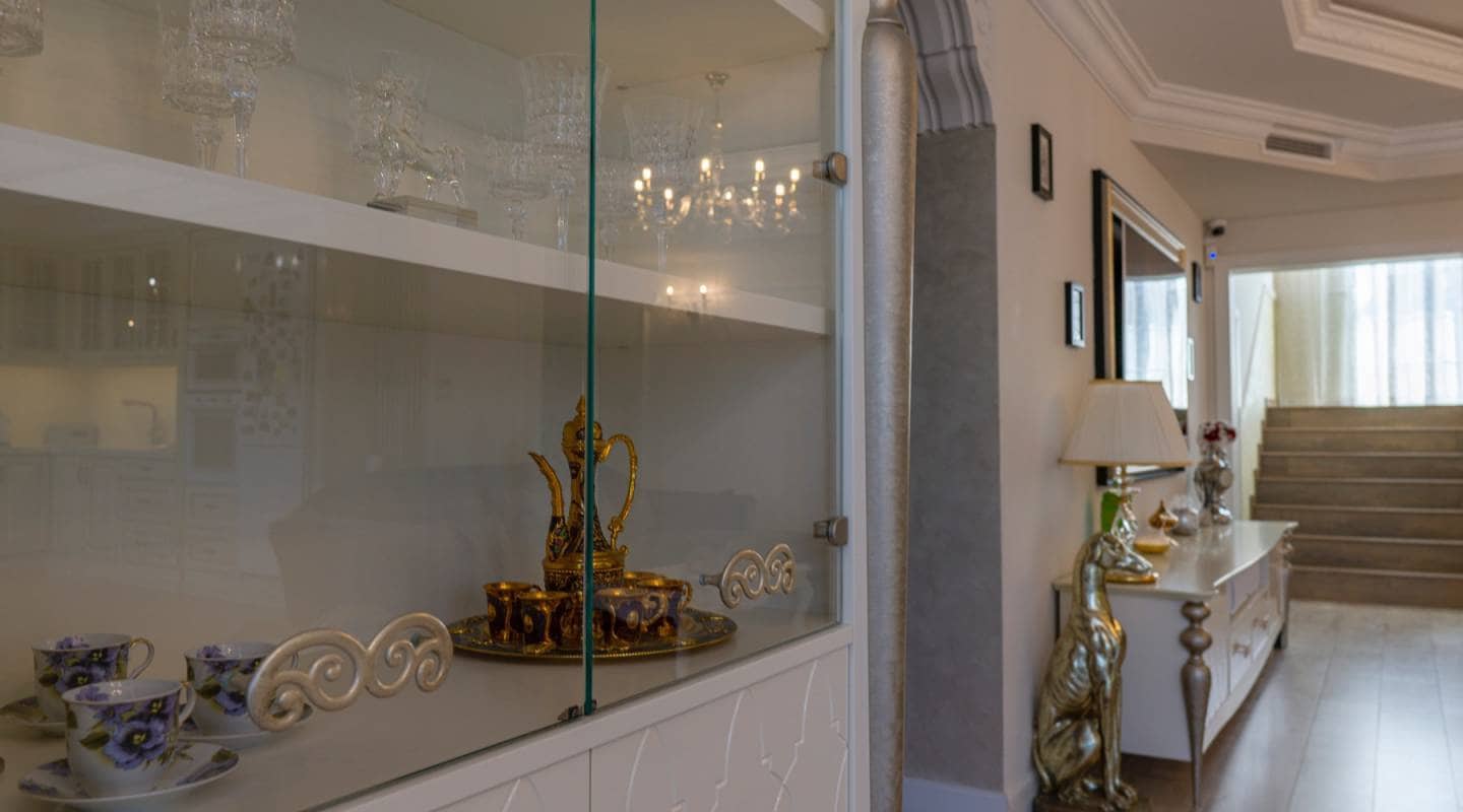 5 soveværelse Villa til salg i Dona Pepa med swimmingpool - € 1.100.000 (Ref: 7705434)