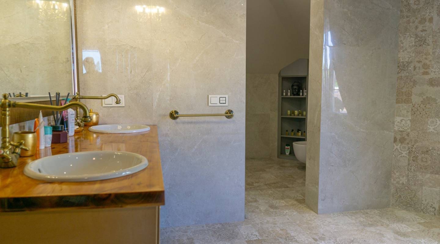 5 soveværelse Villa til salg i Dona Pepa med swimmingpool - € 1.100.000 (Ref: 7705434)