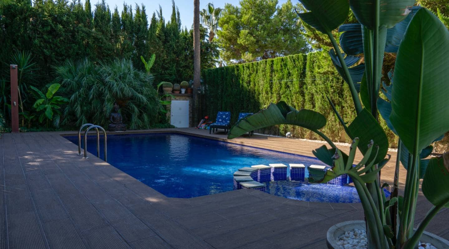 5 soveværelse Villa til salg i Dona Pepa med swimmingpool - € 1.100.000 (Ref: 7705434)