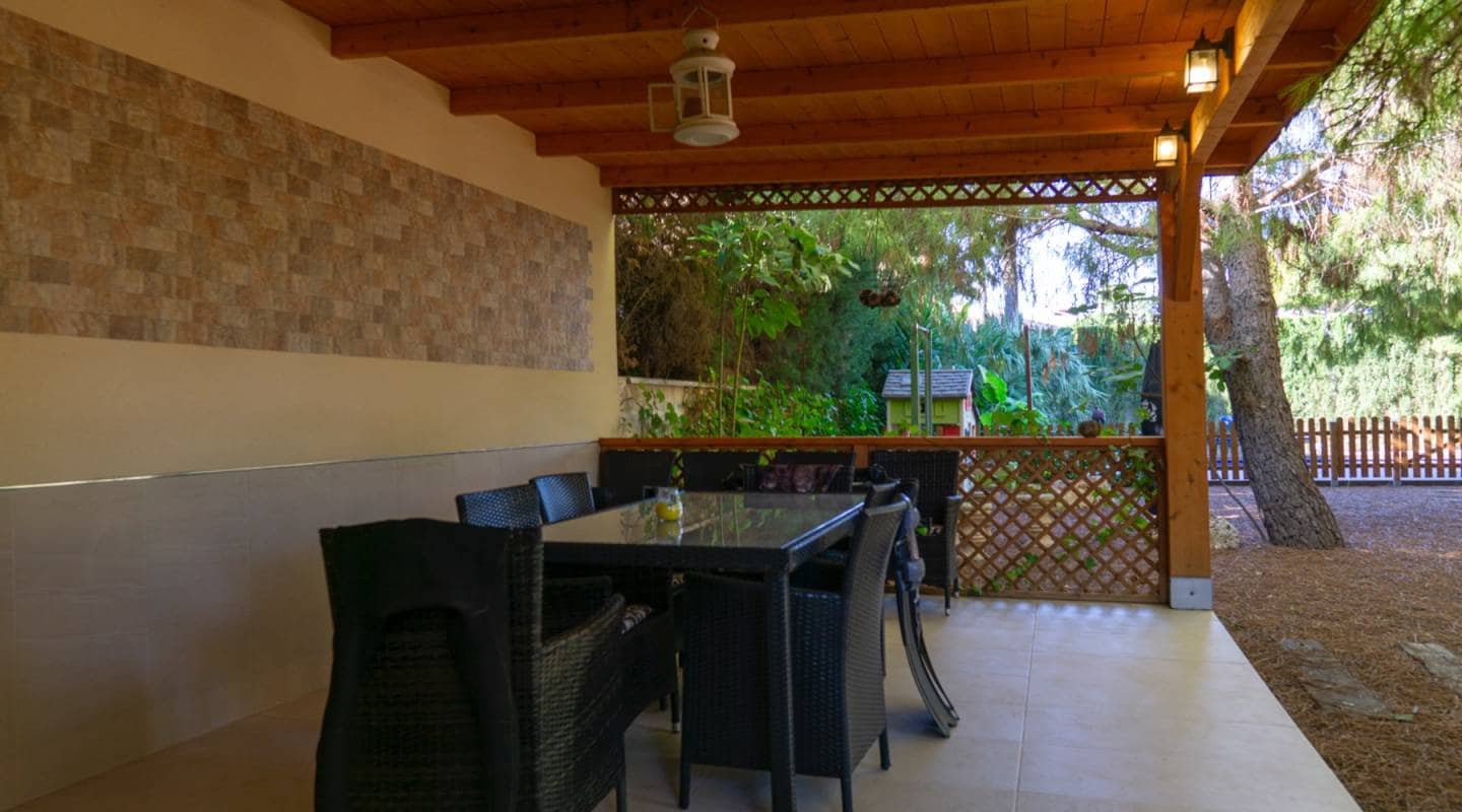 5 soveværelse Villa til salg i Dona Pepa med swimmingpool - € 1.100.000 (Ref: 7705434)