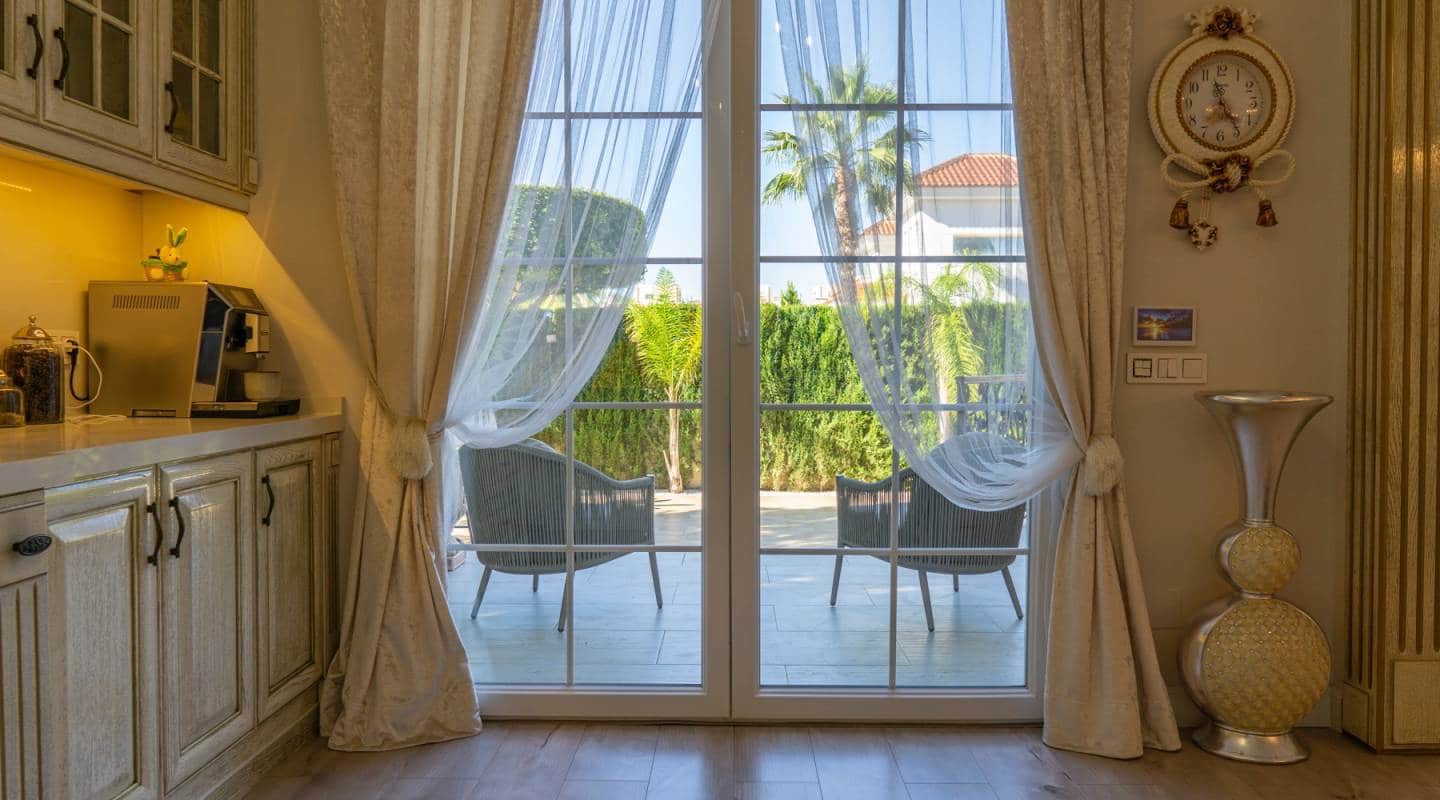 5 soveværelse Villa til salg i Dona Pepa med swimmingpool - € 1.100.000 (Ref: 7705434)