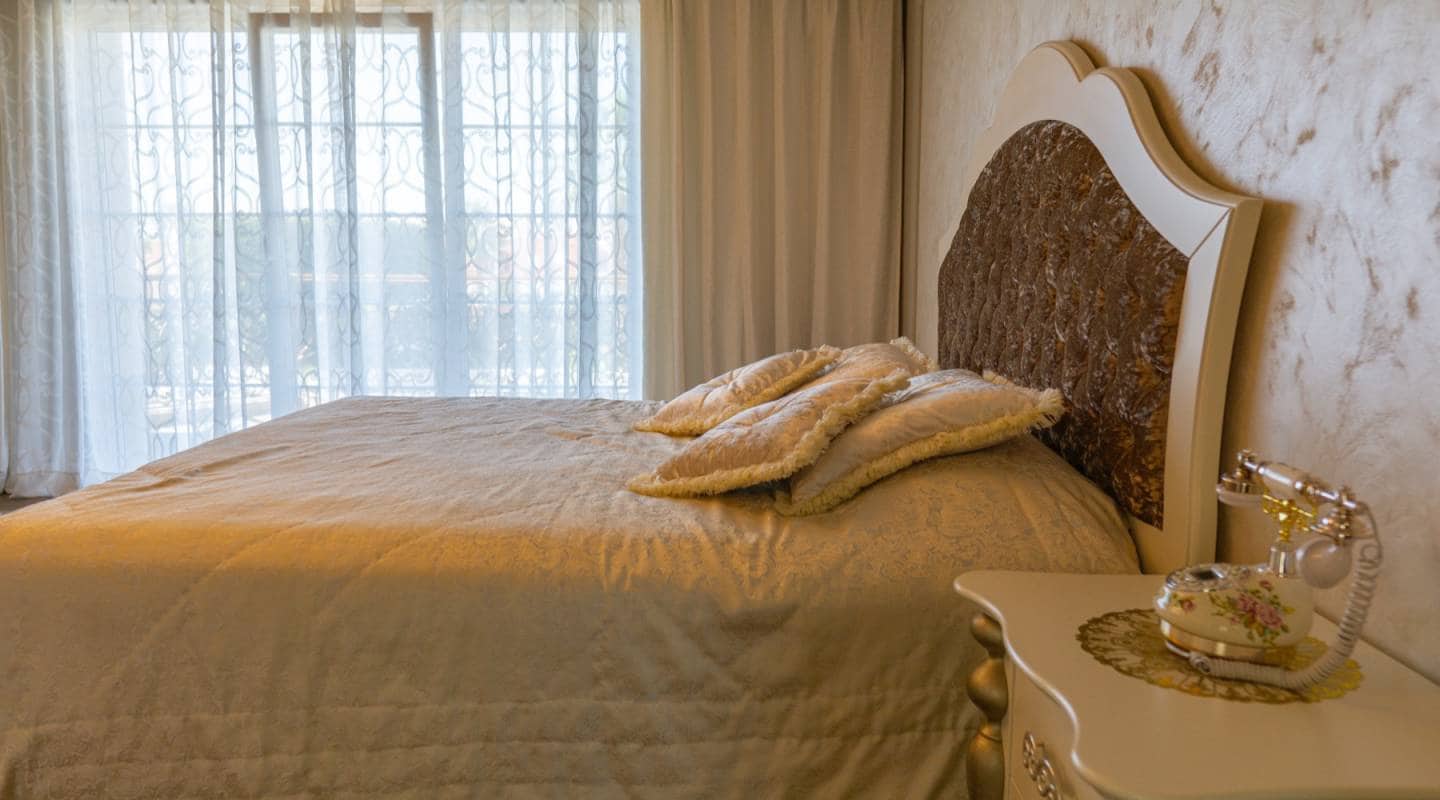 5 soveværelse Villa til salg i Dona Pepa med swimmingpool - € 1.100.000 (Ref: 7705434)