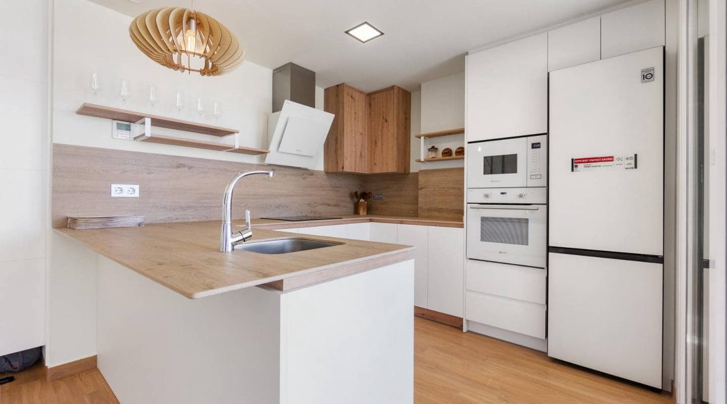 3 bedroom Villa for sale in Ciudad Quesada with pool - € 649,000 (Ref: 8005304)