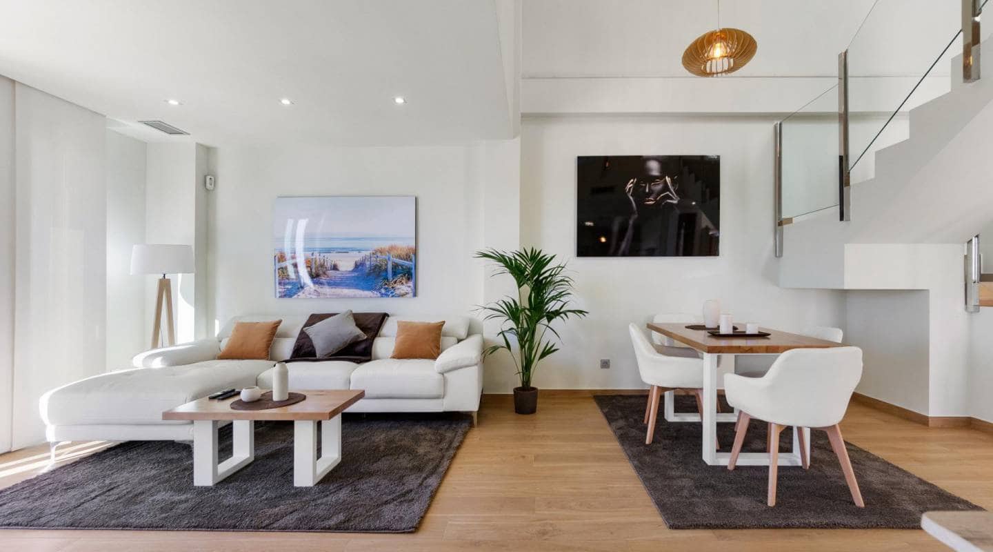 3 bedroom Villa for sale in Ciudad Quesada with pool - € 649,000 (Ref: 8005304)