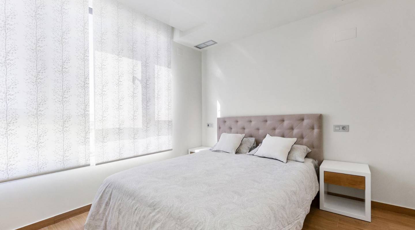 3 bedroom Villa for sale in Ciudad Quesada with pool - € 649,000 (Ref: 8005304)