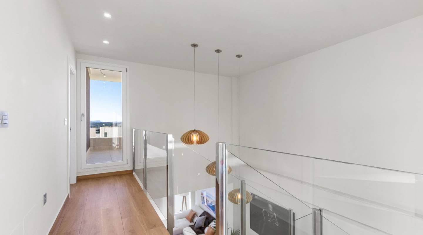 3 bedroom Villa for sale in Ciudad Quesada with pool - € 649,000 (Ref: 8005304)