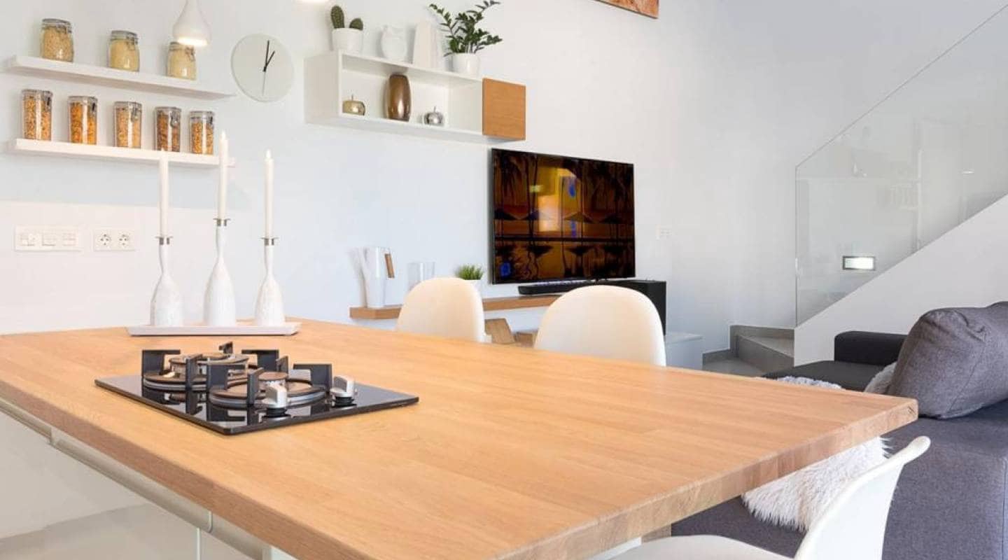 Chalet de 4 habitaciones en Benijófar en venta - 500.000 € (Ref: 8047793)