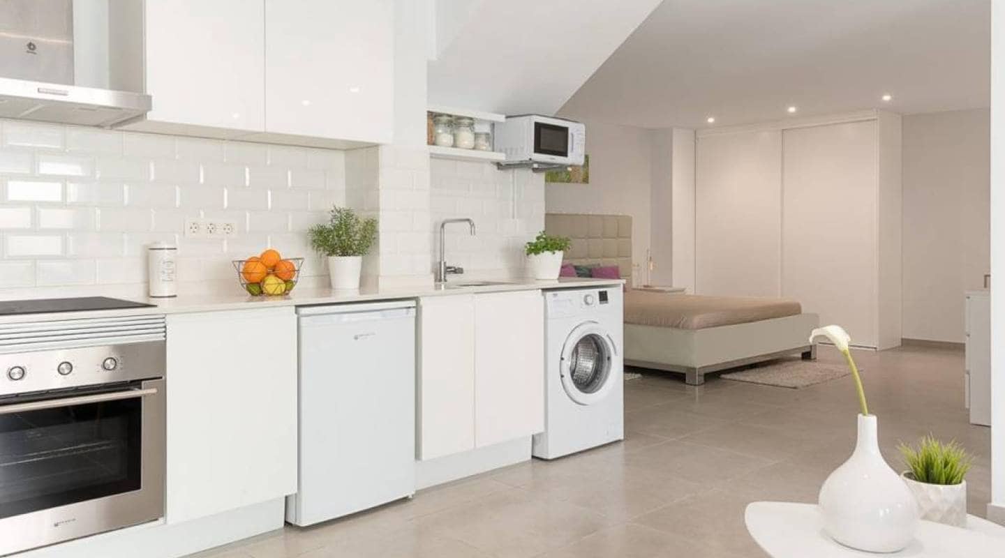 Chalet de 4 habitaciones en Benijófar en venta - 500.000 € (Ref: 8047793)