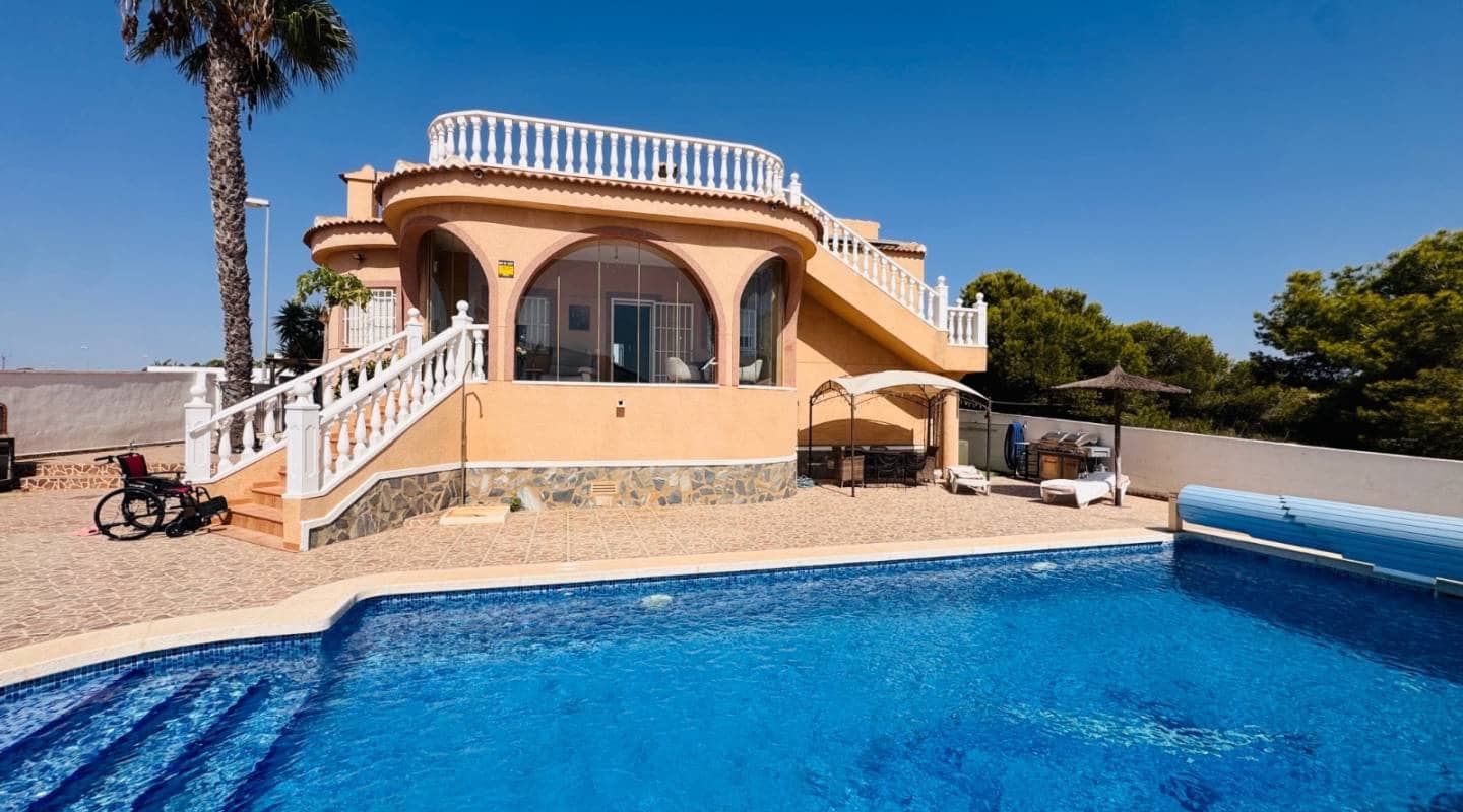 3 quarto Moradia para venda em Ciudad Quesada com piscina garagem - 389 000 € (Ref: 8047793)