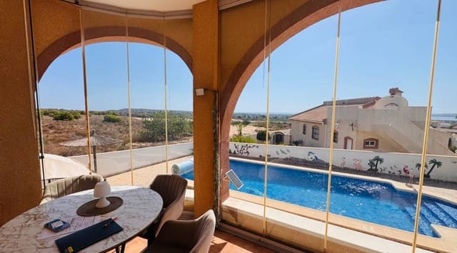 3 Zimmer Villa zu verkaufen in Ciudad Quesada, Rojales mit Pool Garage - 389.000 € (Ref: 8047793)