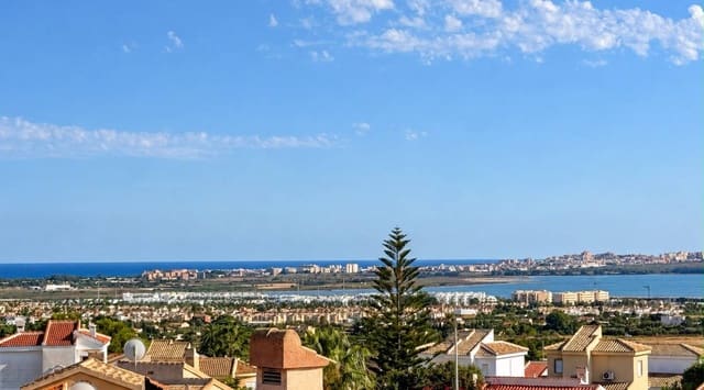 3 Zimmer Villa zu verkaufen in Ciudad Quesada, Rojales mit Pool Garage - 389.000 € (Ref: 8047793)