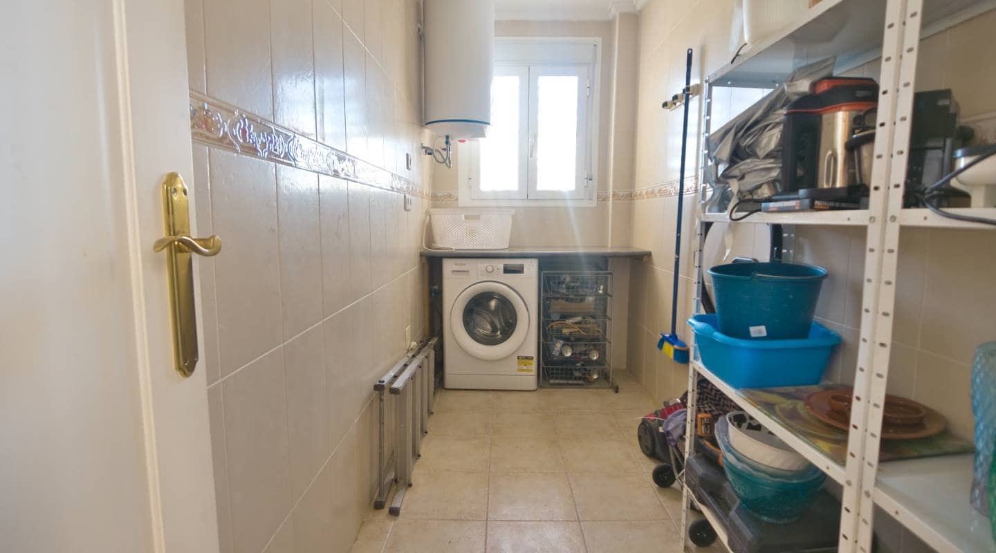 3 bedroom Villa for sale in Ciudad Quesada with pool garage - € 389,000 (Ref: 8047793)
