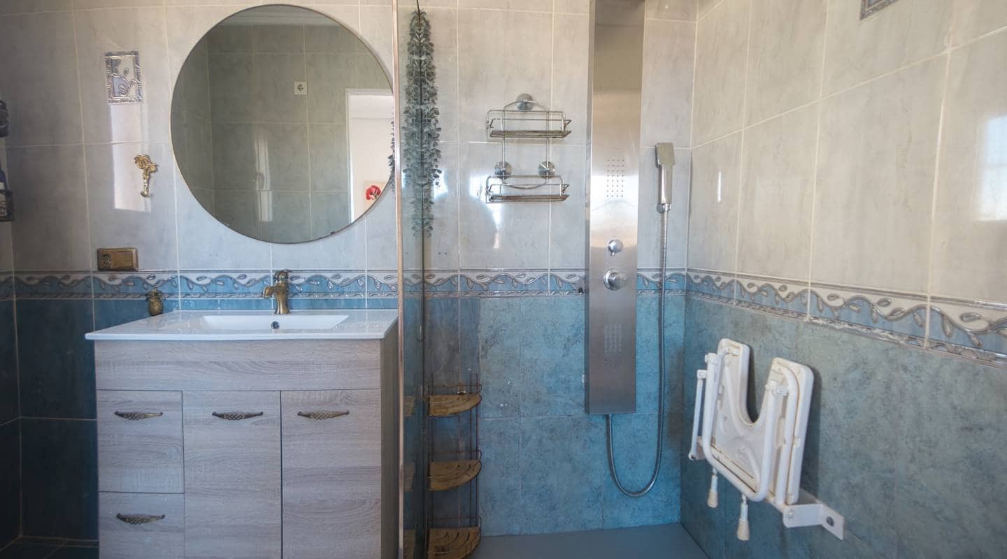 3 bedroom Villa for sale in Ciudad Quesada with pool garage - € 389,000 (Ref: 8047793)