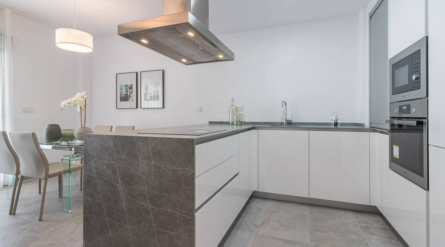 3 chambre Bungalow à vendre à Torrevieja avec piscine - 279 900 € (Ref: 8049683)