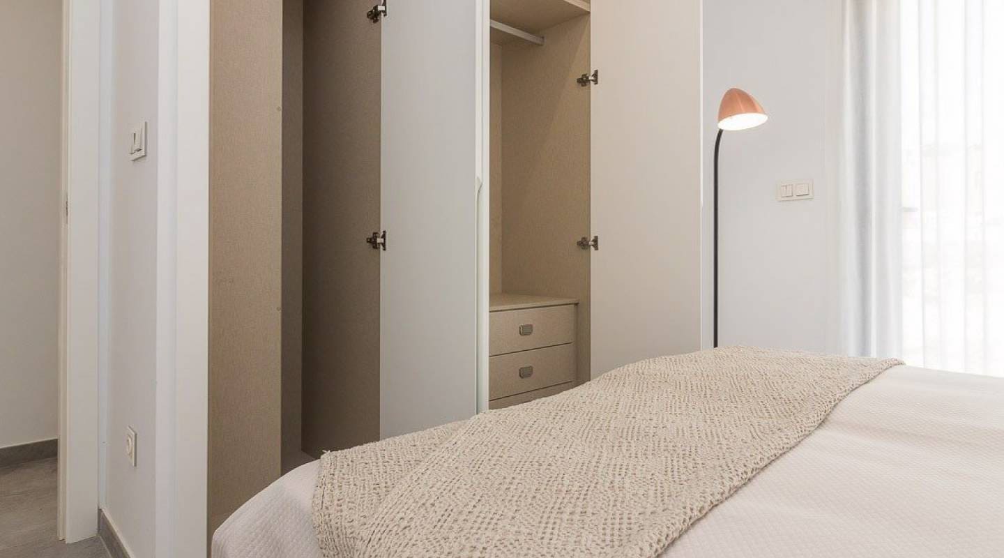 3 chambre Bungalow à vendre à Torrevieja avec piscine - 279 900 € (Ref: 8049683)