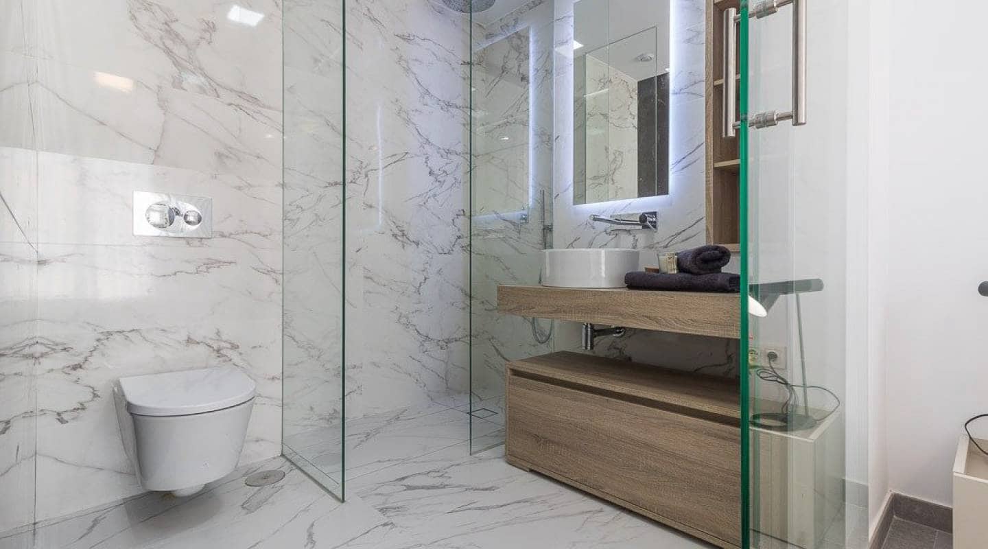 3 chambre Bungalow à vendre à Torrevieja avec piscine - 279 900 € (Ref: 8049683)