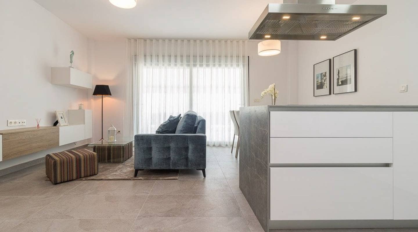 3 chambre Bungalow à vendre à Torrevieja avec piscine - 279 900 € (Ref: 8049683)