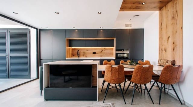 Bungalow de 2 habitaciones en Ciudad Quesada, Rojales en venta con piscina - 475.000 € (Ref: 8049720)