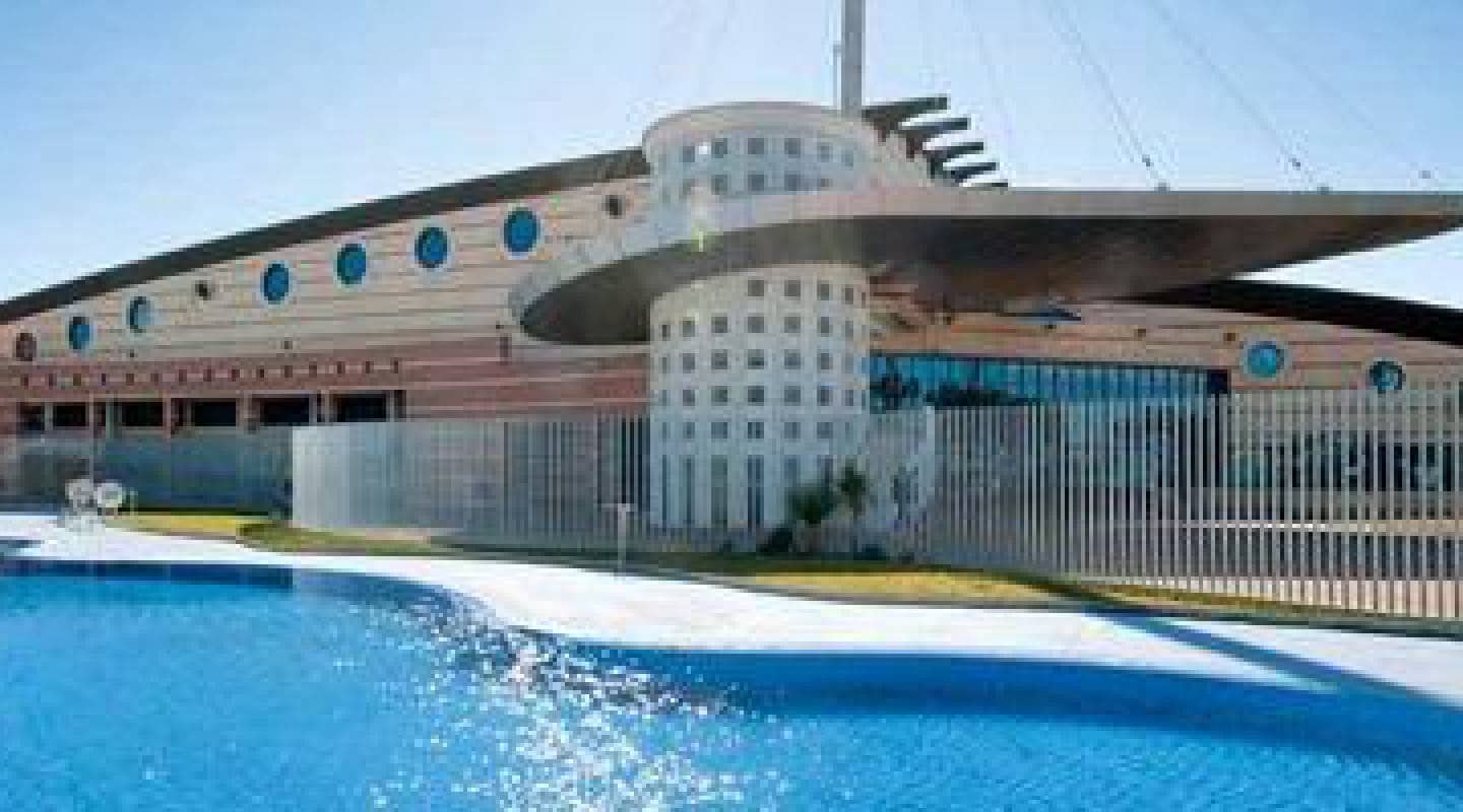 2 quarto Apartamento para venda em Torrevieja com piscina - 469 000 € (Ref: 8049736)