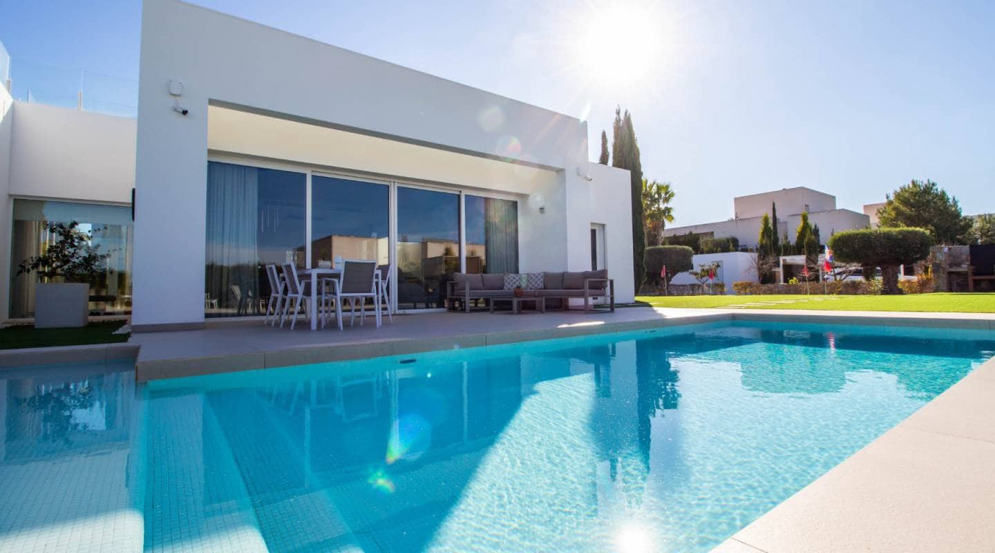 3 chambre Villa/Maison à vendre à Pinar de Campoverde avec piscine - 665 000 € (Ref: 8116100)