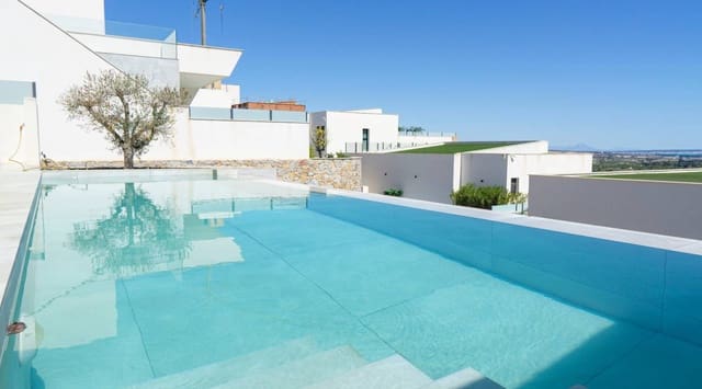 4 soveværelse Villa til salg i Ciudad Quesada, Rojales med swimmingpool - € 499.000 (Ref: 8172008)