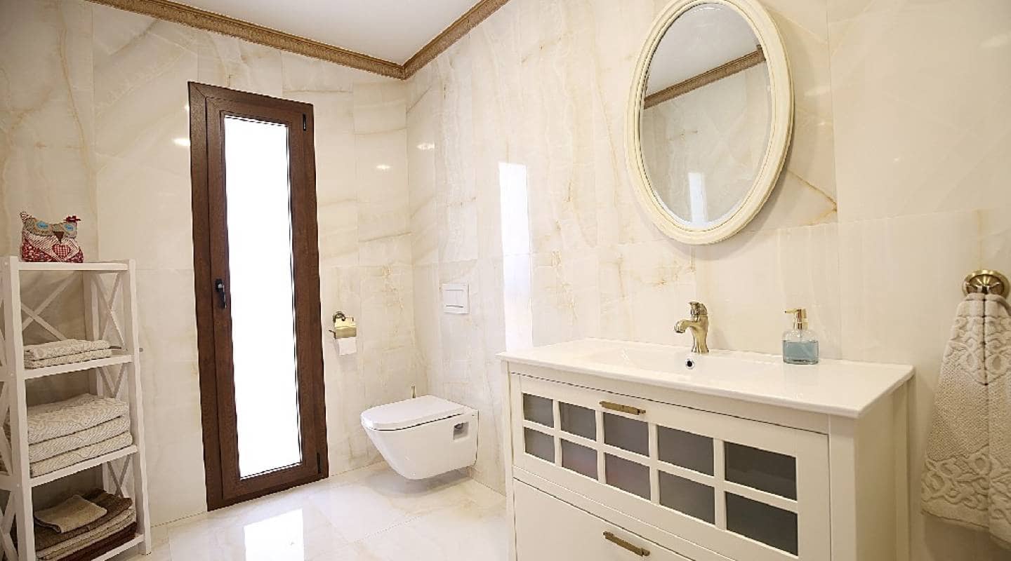 4 soveværelse Villa til salg i Ciudad Quesada med swimmingpool - € 895.000 (Ref: 8188934)