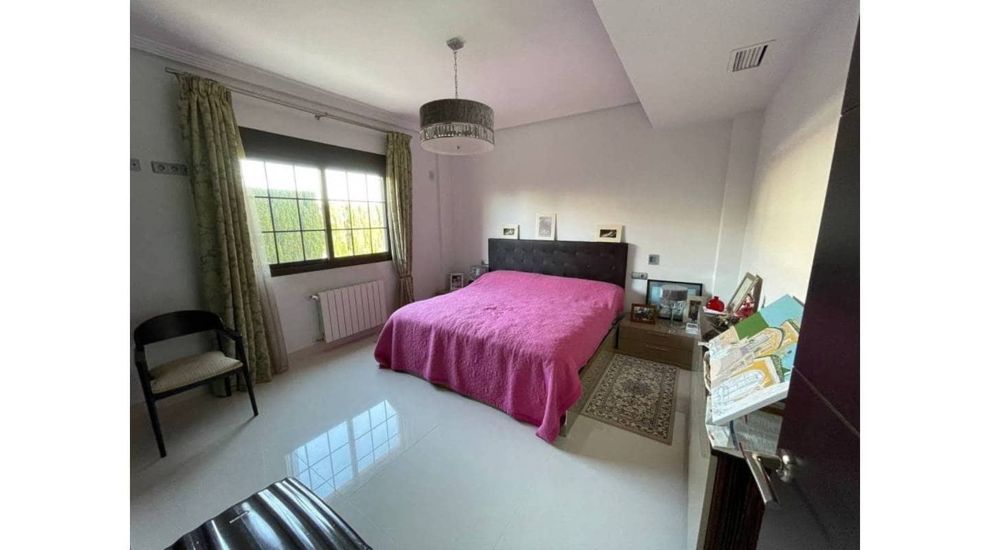 4 bedroom Villa for sale in Ciudad Quesada with pool - € 950,000 (Ref: 8317311)