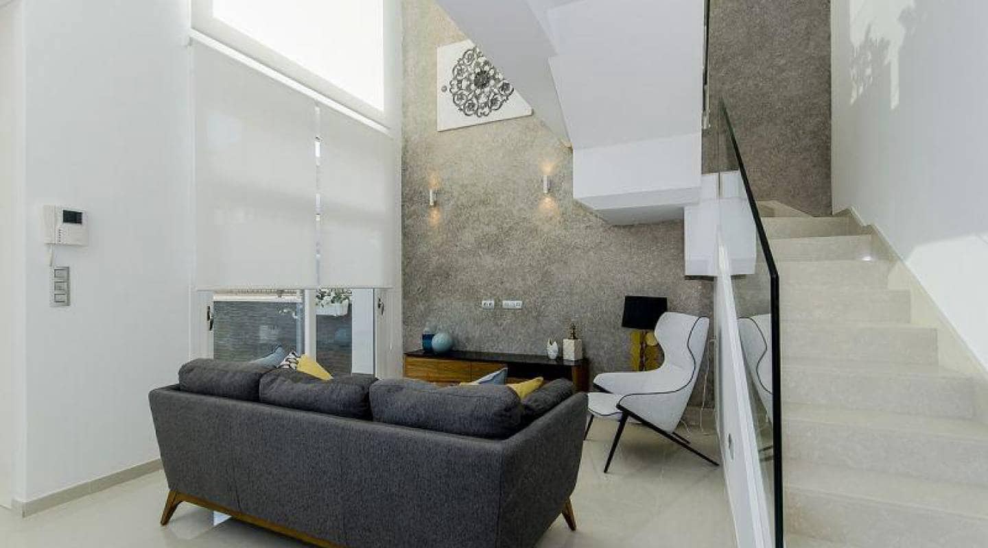 3 chambre Villa/Maison à vendre à Ciudad Quesada avec piscine - 650 000 € (Ref: 8345930)