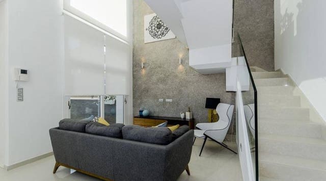 3 chambre Villa/Maison à vendre à Ciudad Quesada, Rojales avec piscine - 650 000 € (Ref: 8345930)