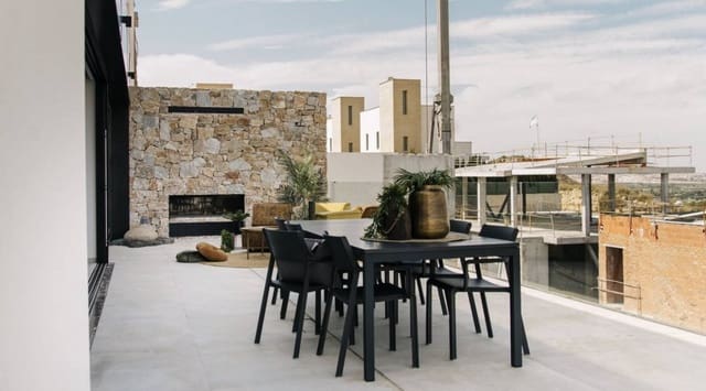 3 soveværelse Villa til salg i Ciudad Quesada, Rojales med swimmingpool - € 995.000 (Ref: 8361314)