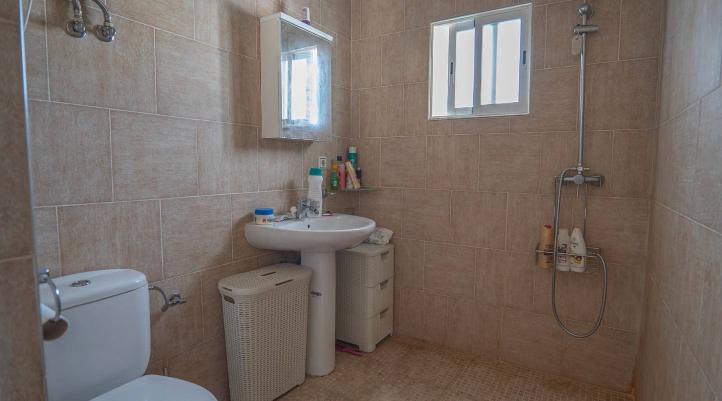 6 chambre Villa/Maison à vendre à Heredades avec piscine - 650 000 € (Ref: 8404323)