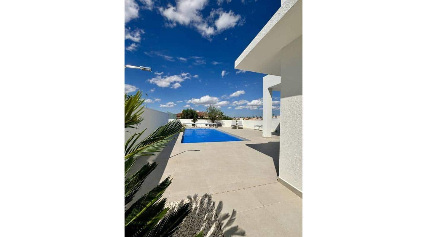 3 Zimmer Villa zu verkaufen in Benijofar mit Pool - 478.732 € (Ref: 8649118)