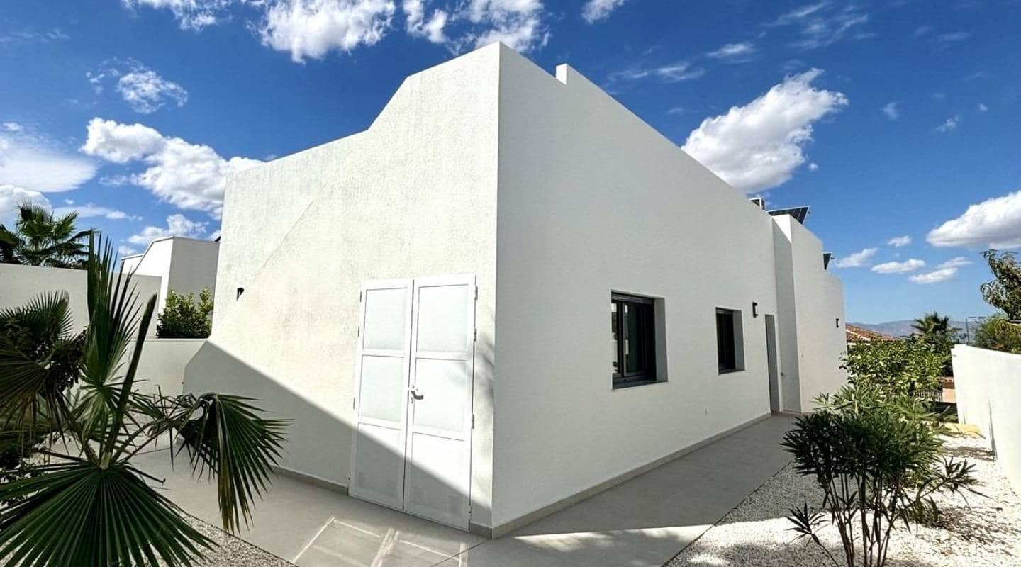 3 Zimmer Villa zu verkaufen in Benijofar mit Pool - 478.732 € (Ref: 8649118)