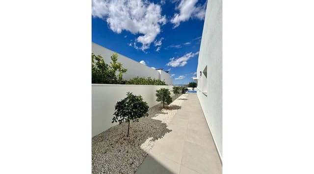 3 Zimmer Villa zu verkaufen in Benijófar mit Pool - 478.732 € (Ref: 8649118)