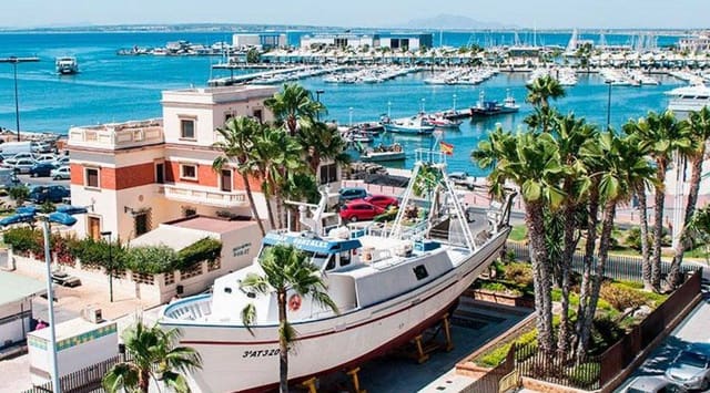 2 soveværelse Lejlighed til salg i Playa Tamarit - Playa Lissa, Santa Pola med swimmingpool - € 420.000 (Ref: 8671363)