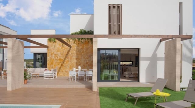4 soveværelse Villa til salg i Campoamor, Orihuela med swimmingpool - € 1.160.000 (Ref: 8671369)