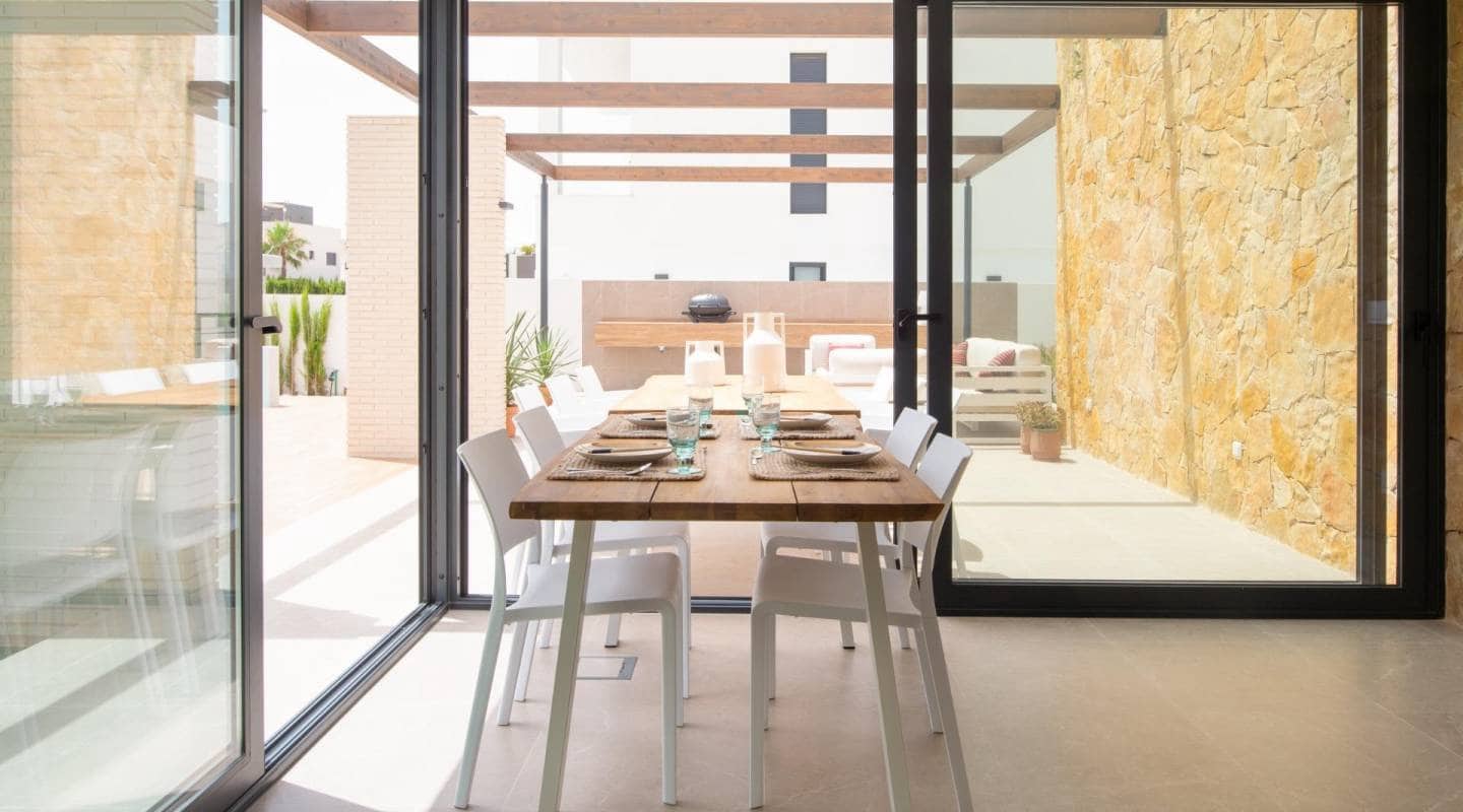 4 soveværelse Villa til salg i Campoamor med swimmingpool - € 1.160.000 (Ref: 8671369)