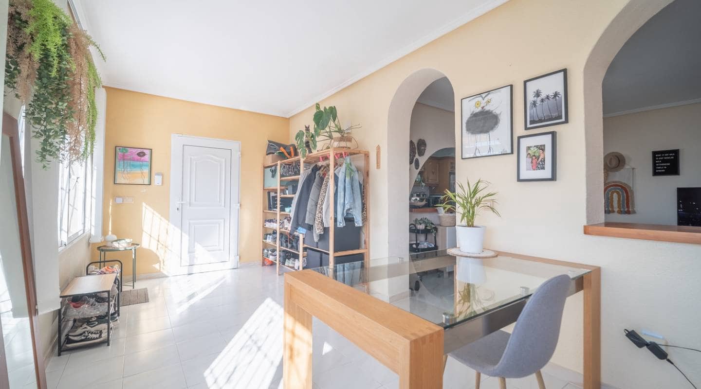 4 bedroom Villa for sale in Ciudad Quesada with pool - € 530,000 (Ref: 9014611)